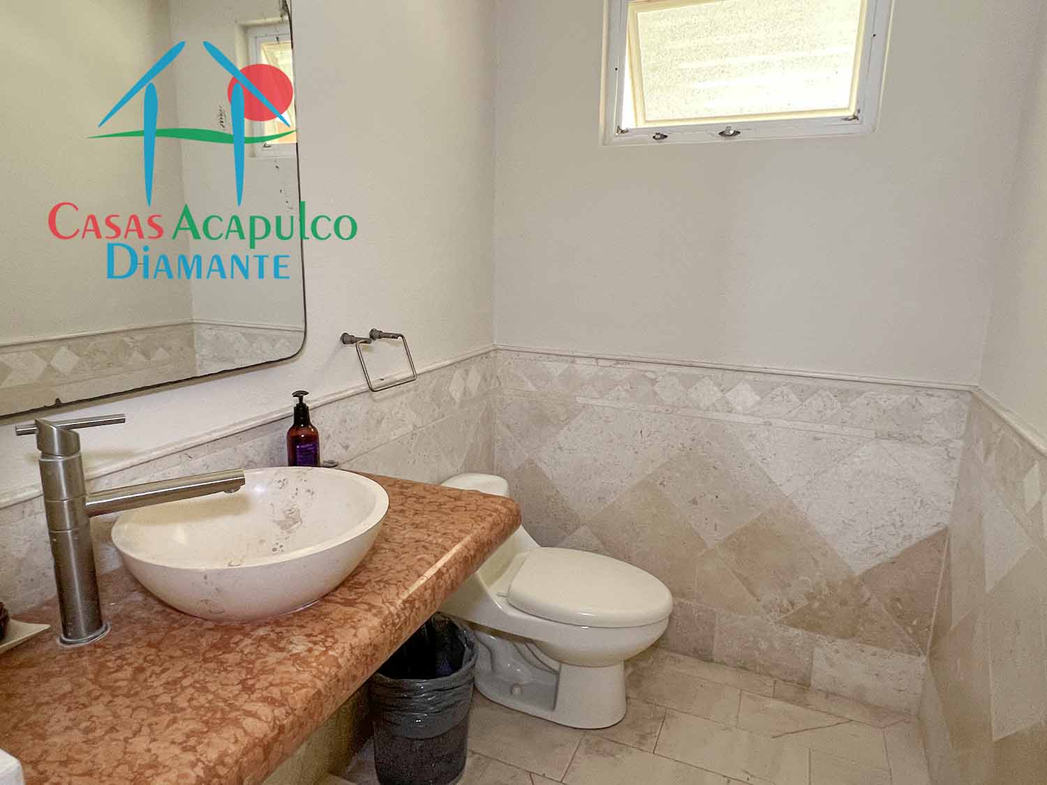 Son Vida Mallorca 3 - Baño de visitas 1